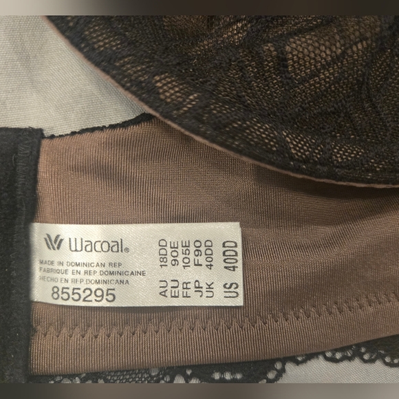 Wacoal Black Underwire Lace Bra - Picture 4 of 4